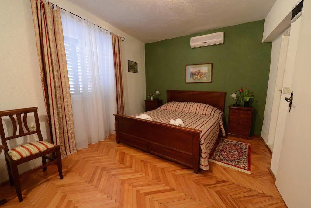 Bed&Breakfast Villa Flora Дубровник Экстерьер фото